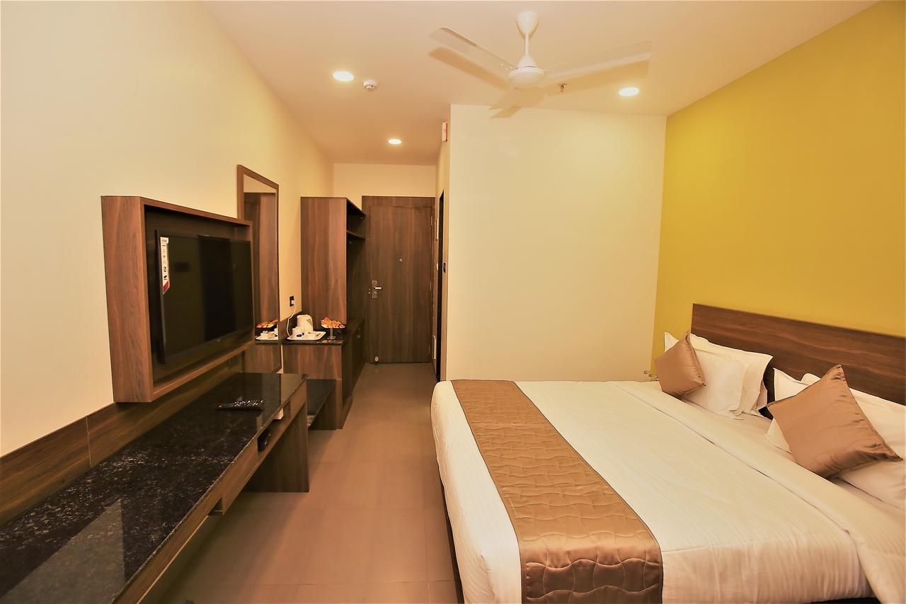 Genx Surat By 1589 Hotels Palsana  ภายนอก รูปภาพ