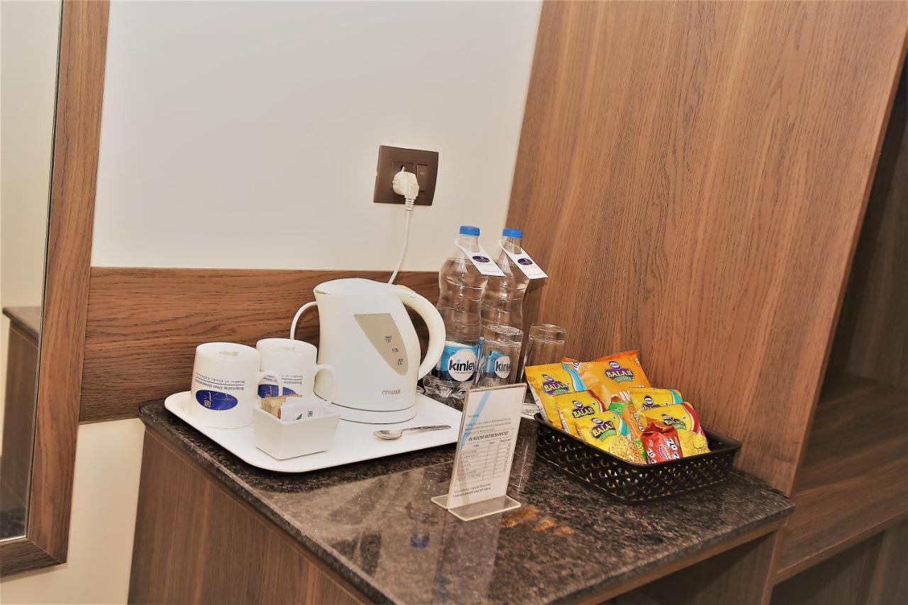 Genx Surat By 1589 Hotels Palsana  ภายนอก รูปภาพ