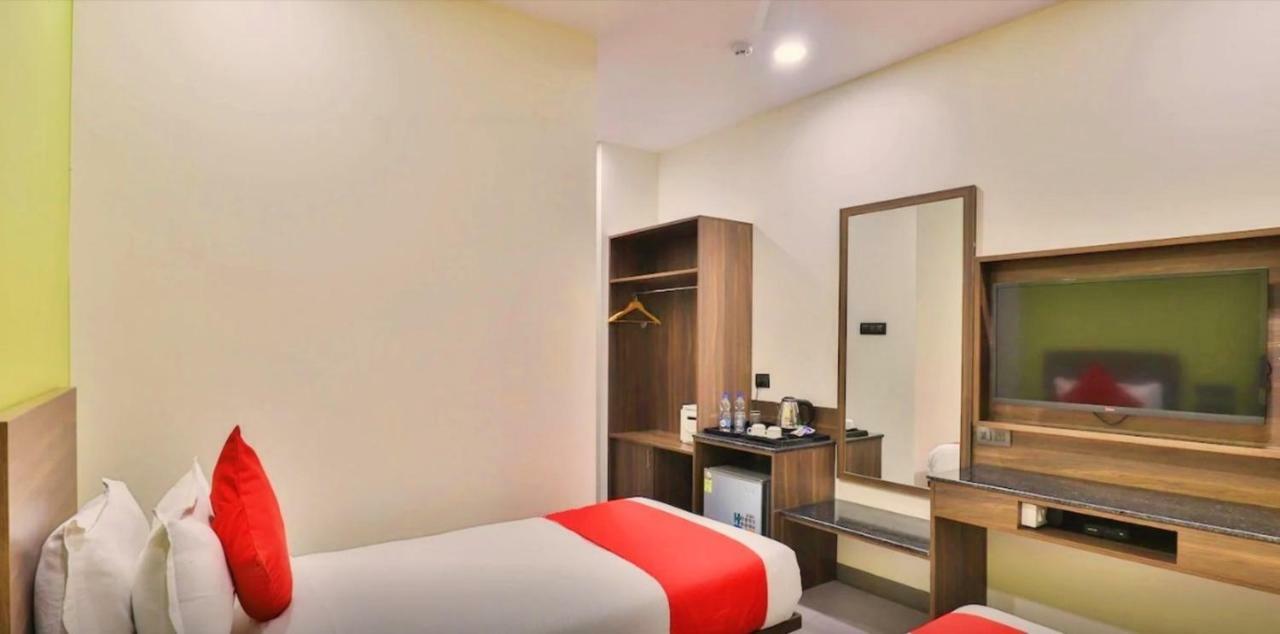Genx Surat By 1589 Hotels Palsana  ภายนอก รูปภาพ