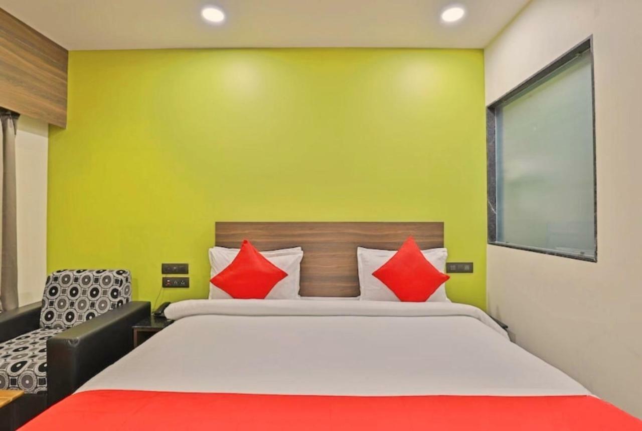 Genx Surat By 1589 Hotels Palsana  ภายนอก รูปภาพ
